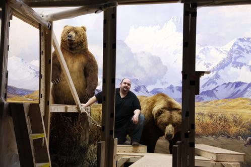 GD in Alaska Bear Exhibit